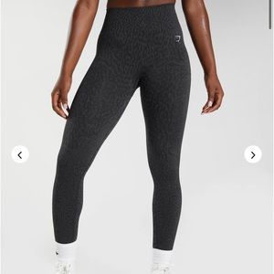 Gymshark Adapt animal leggings Medium